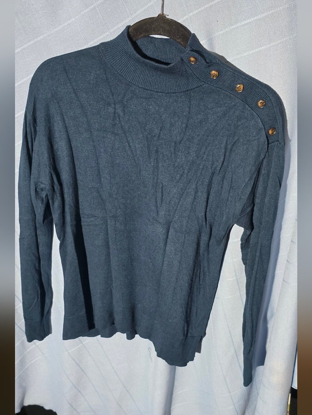 Classic Crewneck Button-Shoulder Sweater - Navy